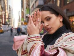 Music Story How RosalíA Redefined Flamenco For The Modern Era